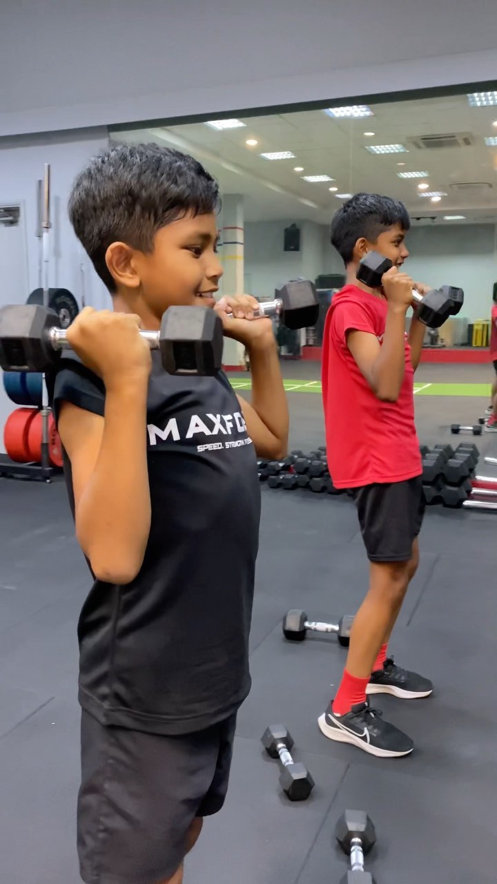 Kids Strength and Conditioning!

Basic strength work for kids and it’s all about shapes and awareness.

Part 2 of 3!

Looking for Strength and Conditioning program for your sport or your team? DM us today!

🏠 @grityardsg 

137 Cecil Street #06-10 (Cecil)
2, College Road (Outram)

▫️
▫️
▫️
#strength #strengthtraining #strengthandconditioning #performance #sportsperformance #performancetraining #coachsg #strengthcoach #strengthcoaching #netballsg #coachsg #strengthsg #performancesg #sportsg #sportssg #speedtraining #speedcoaching #plyometrics #speedmaster